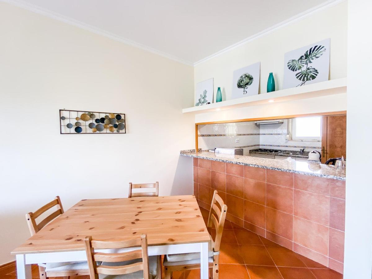 Sea View Apartment By Beach & Marina #1869 Lagos Exteriör bild
